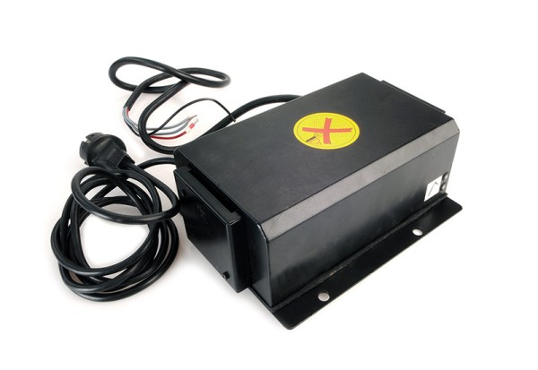 Зарядное устройство, 24 B 6.654-227.0