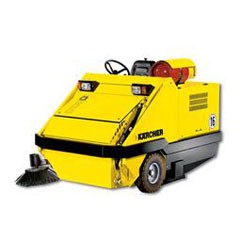 Подметальная машина Karcher KMR 1700 Lpg (Kubota)