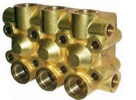 Голова (корпус) помпы WS102, WS151 для Royal Press, Mistral Jet