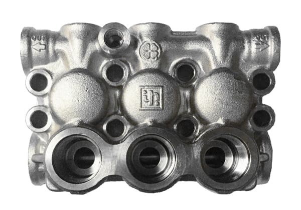 Голова помпы E3B2515